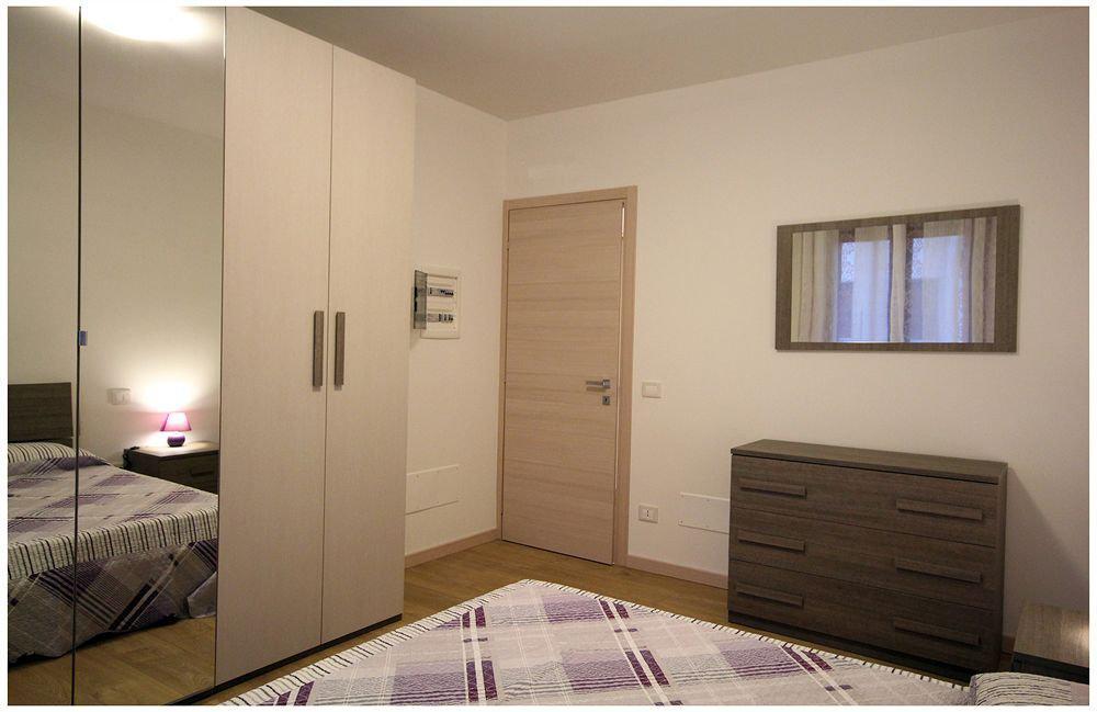 Residence Boschetti Манерба-дель-Гарда Экстерьер фото